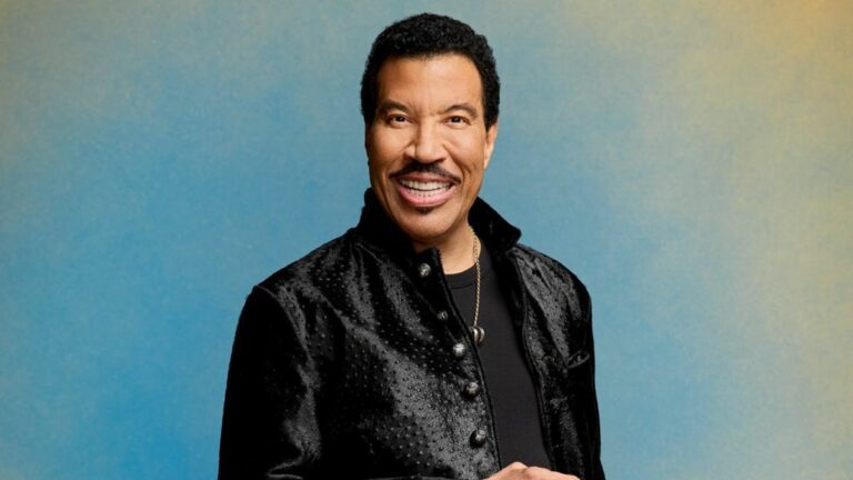 Lionel Richie for American Idol.