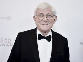 Phil Donahue assiste aux American Icon Awards 2019 au Beverly Wilshire Hotel le 19 mai 2019, à Beverly Hills, Californie.