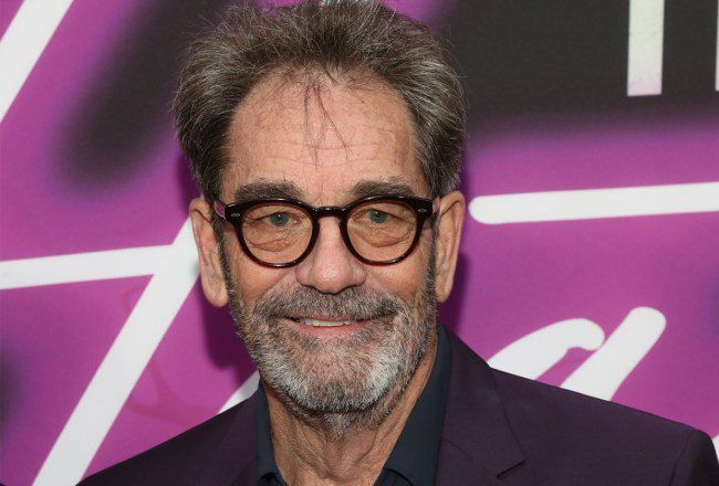 Une série de faux documentaires sur Huey Lewis est en préparation chez Fox