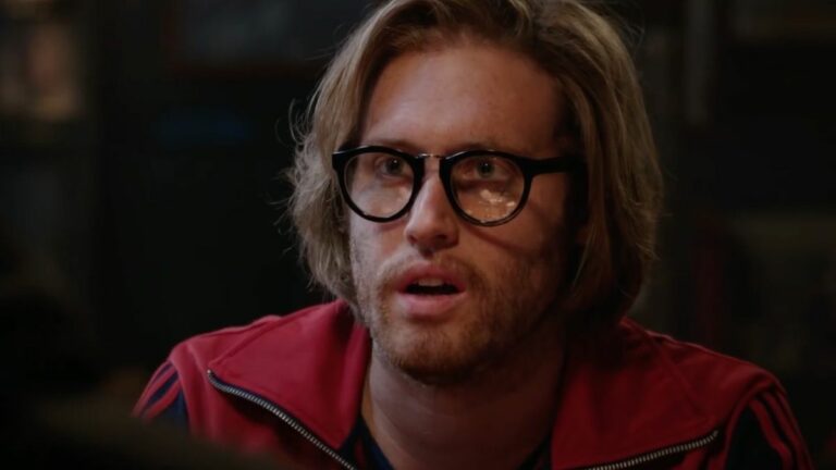 Weasel n'était pas de retour pour Deadpool 3. TJ Miller explique pourquoi « les choses ont un peu changé » entre lui et Ryan Reynolds
