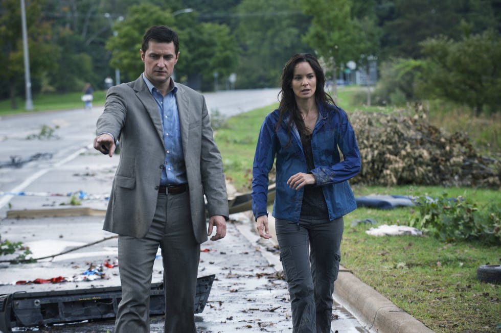 Sarah Wayne Callies, Richard Armitage, Dans la tempête