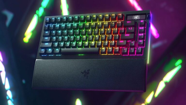 Razer double ses offres de claviers personnalisés avec le BlackWidow V4 Pro 75%
