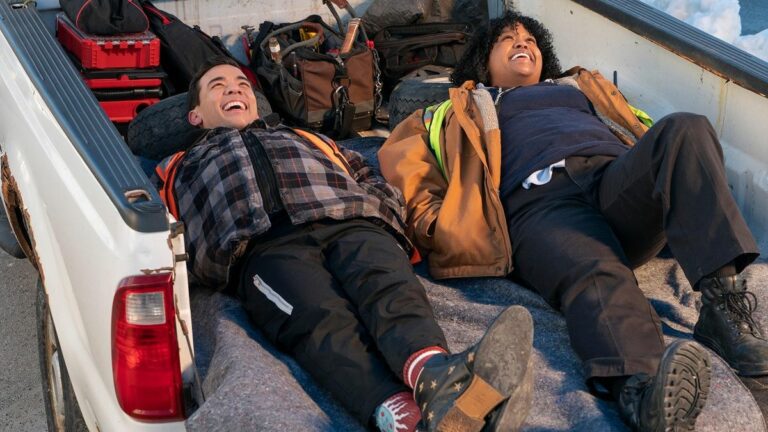 Left to right: Conrad Ricamora and Natasha Rothwell as best friends Rory and Mel in Hulu's new comedy series How to Die Alone