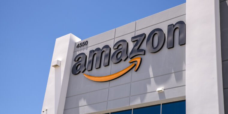 Amazon met fin au travail à distance et demande aux employés d’être au bureau 5 jours par semaine