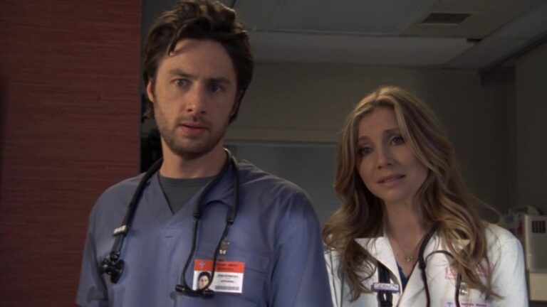 Zach Braff and Sarah Chalke in Scrubs.