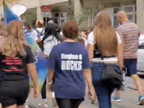 Des écoliers de Toronto emmenés pour protester au motif qu’il s’agissait d’une sortie scolaire à thème autochtone