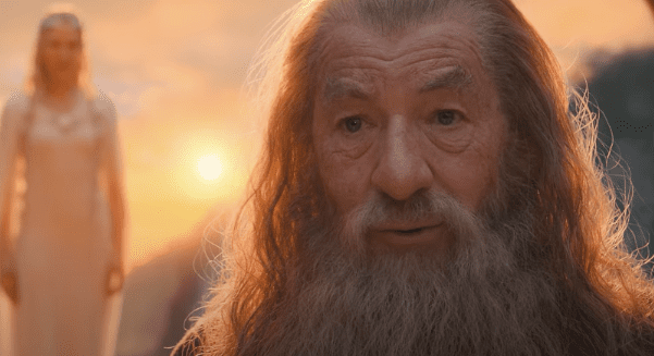 Ian McKellen a été approché pour jouer Gandalf dans le prochain film du Seigneur des Anneaux
