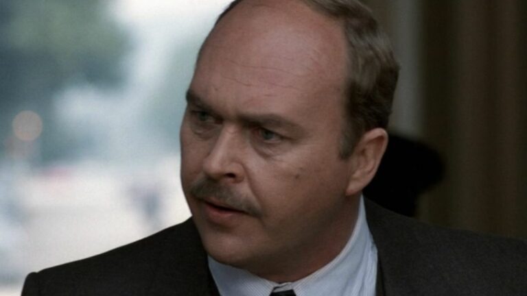 Sgt. John Taggart (John Ashton) looks annoyed in Beverly Hills Cop