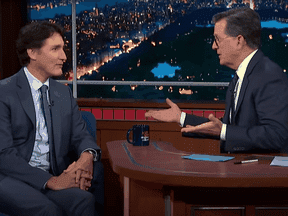 Justin Trudeau parle de Justin Trudeau dans Late Night avec Stephen Colbert