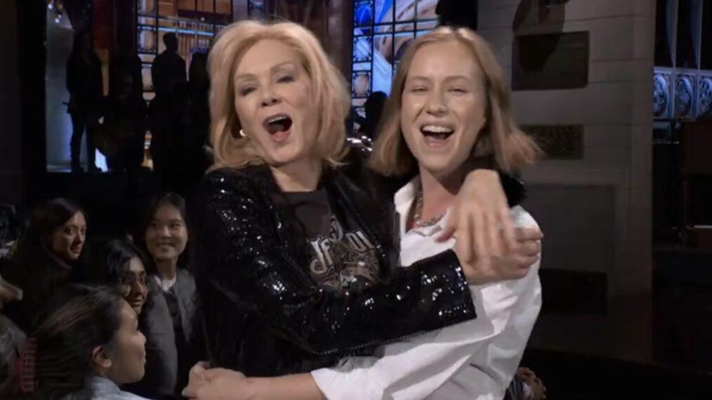 Jean Smart and Hannah Einbinder on 