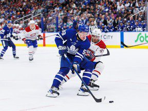 Nick Robertson marque, mais William Nylander est endolori lors de la victoire de pré-saison des Maple Leafs