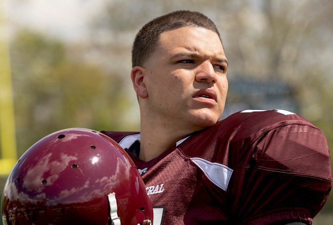 Récapitulatif de la première de « American Sports Story » d’Aaron Hernandez sur FX et Hulu