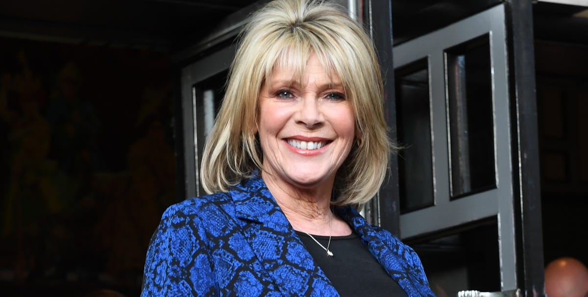 Ruth Langsford profite d'une soirée arrosée avec son ancienne co-star au milieu de la rupture avec Eamonn
