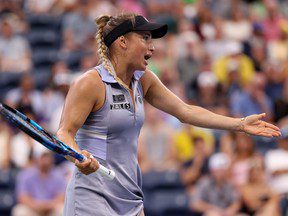 Une star du tennis critiquée pour avoir humilié une ramasseuse de balles dans une vidéo virale de l’US Open