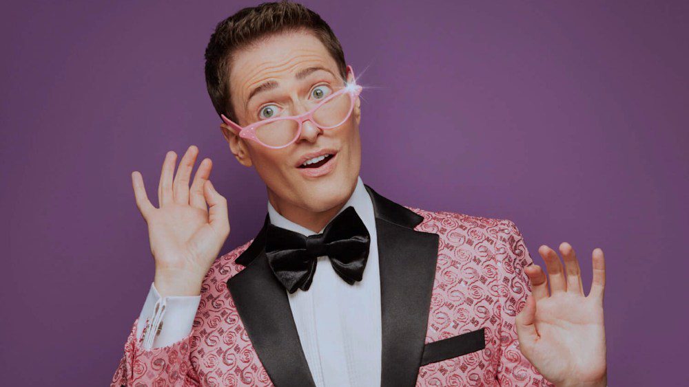 Randy Rainbow à propos de l'écriture d'une lettre à des « gens stupides » et d'une « déclaration d'annulation » pour lui-même dans un nouveau livre satirique : « J'ai essayé d'en faire une chose cathartique » Plus de Variety Les plus populaires doivent lire Inscrivez-vous aux newsletters de Variety Plus de notre Marques
	
	
