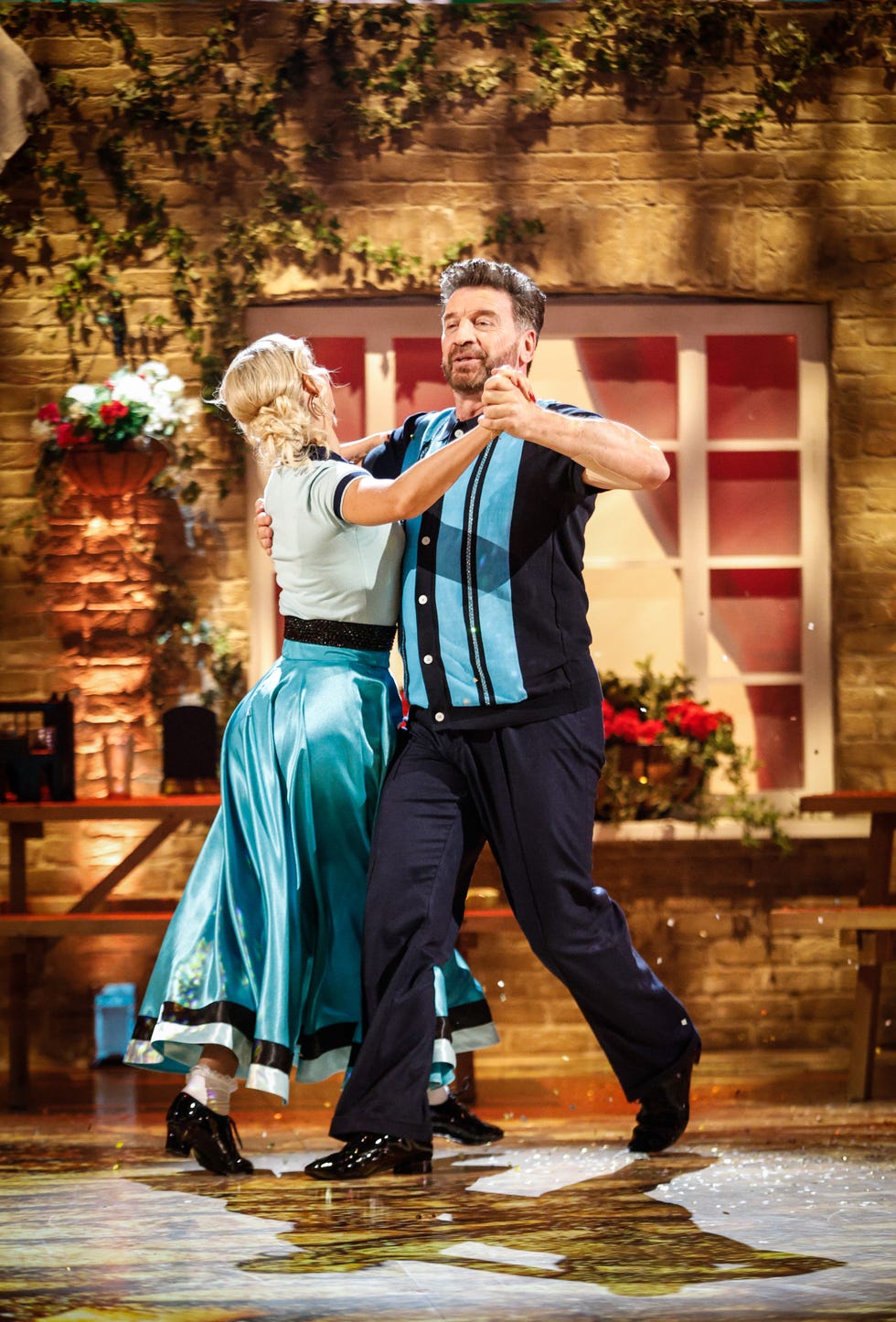 Nick Knowles Luba Mushtuk vient strictement danser 2024