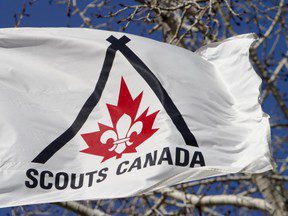 La revanche du chef déchu de Scouts Canada, âgé de 86 ans