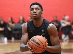 L’adversité frappe à nouveau les Raptors après la blessure de RJ Barrett qui a mis fin à la pré-saison