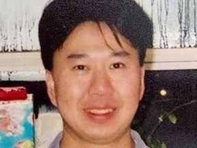 Kenneth Lee apparaît sur une photo distribuée par le service de police de Toronto. Le deuxième adolescent condamné pour la mort d'un sans-abri de Toronto ne purgera plus de peine en détention, mais passera près de deux ans en probation.