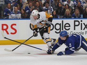 Une nouvelle règle fait trébucher Benoit au milieu du défilé des pénalités des Maple Leafs