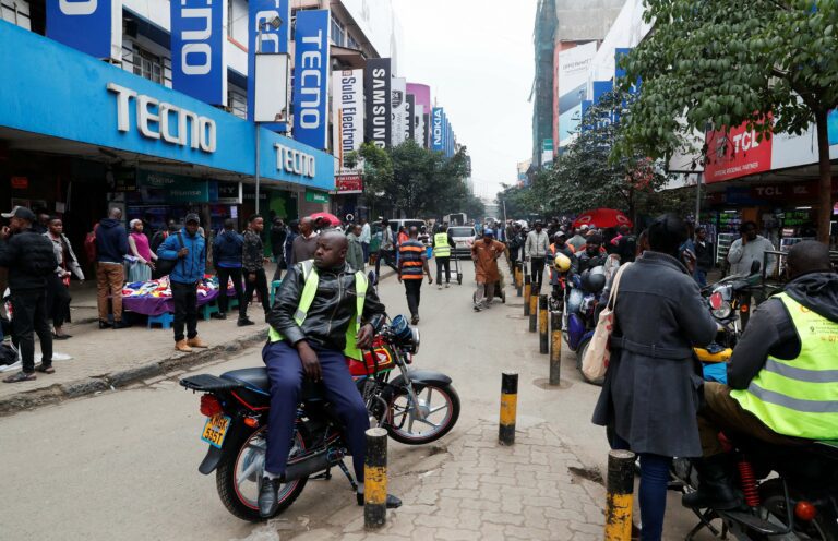 Un acteur méconnu en Europe règne sur le marché africain des smartphones et vise une expansion mondiale.