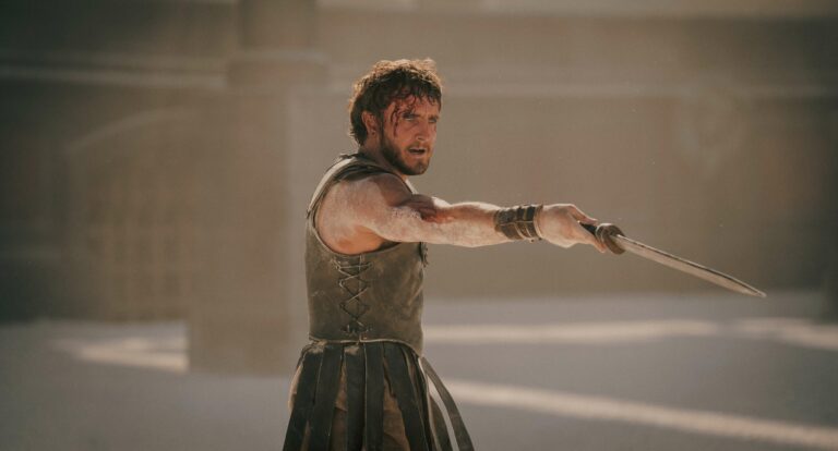 Analyse de 'Gladiator II' : Paul Mescal incarne un vengeur réfléchi dans la suite nécessaire mais inégale de Ridley Scott.