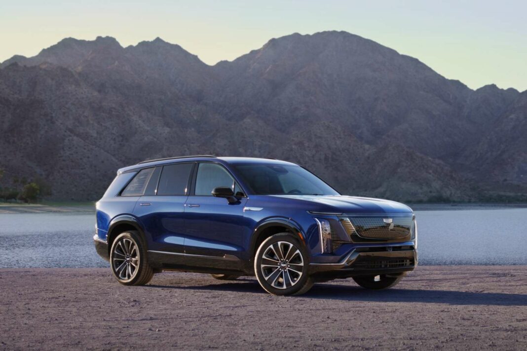 Cadillac présente le Vistiq, un SUV électrique haut de gamme idéal pour les familles.