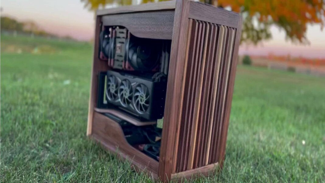 Explorez ce superbe PC de jeu artisanal en bois de noyer.