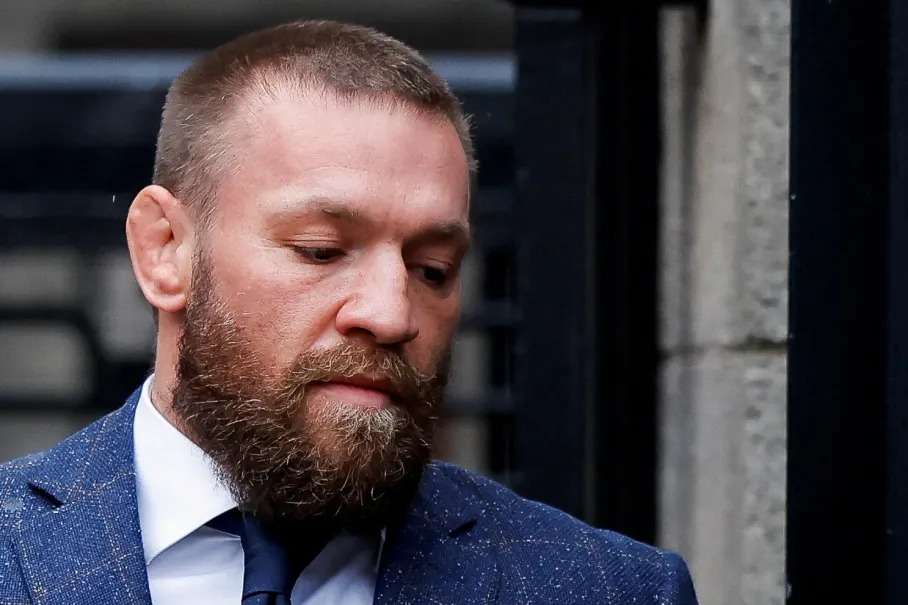 Conor McGregor annonce son intention de faire appel du jugement dans l'affaire civile pour agression sexuelle, reconnaissant des erreurs et des regrets