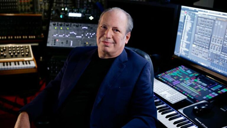 Hans Zimmer explore les raisons de l'inéligibilité de la bande originale de 'Dune', partage son attachement personnel à 'Blitz' et évoque sa joie lors des tournées.