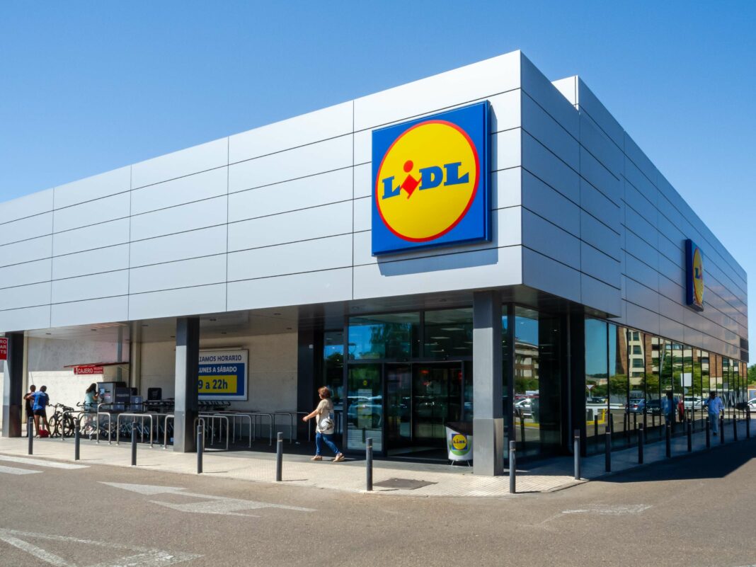 Lidl présente des gadgets à 18 £ pour vous garder au chaud sans chauffage, à seulement 2 pence de consommation horaire.